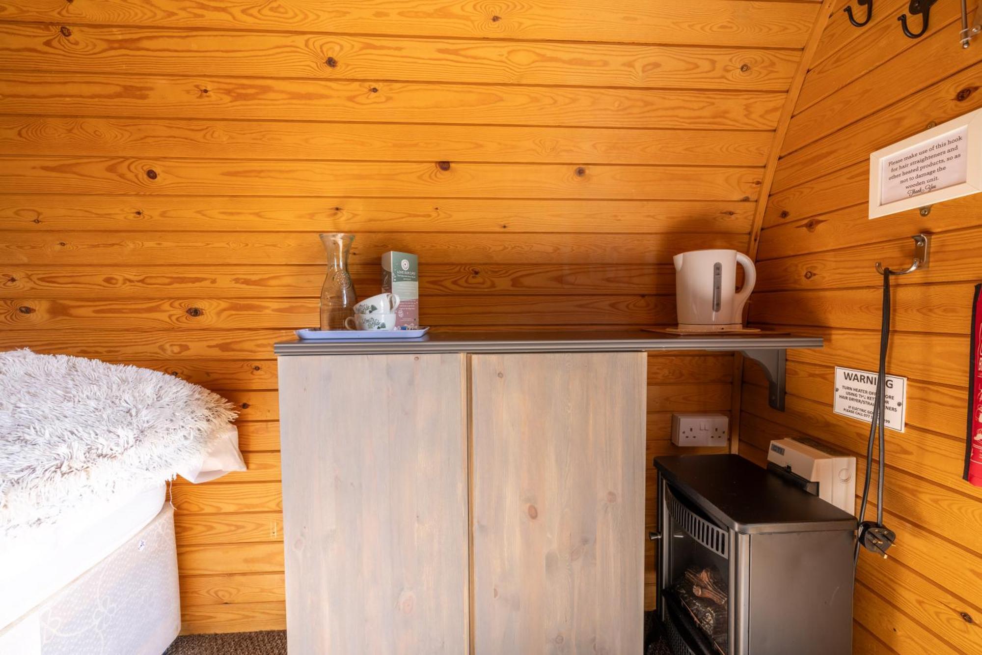 The Little Hide - Adult Only Camping Pods Wigginton  Εξωτερικό φωτογραφία