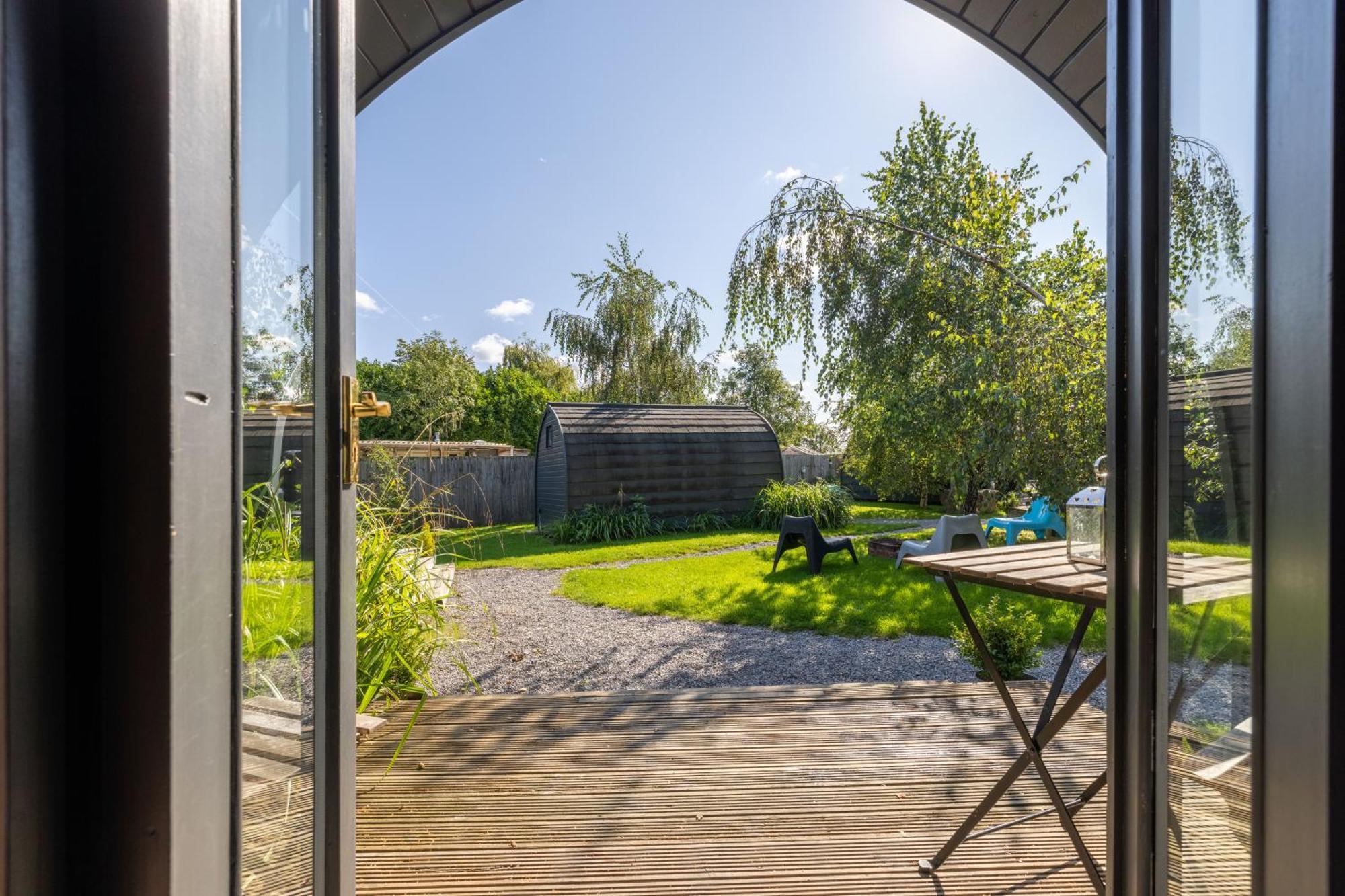 The Little Hide - Adult Only Camping Pods Wigginton  Εξωτερικό φωτογραφία