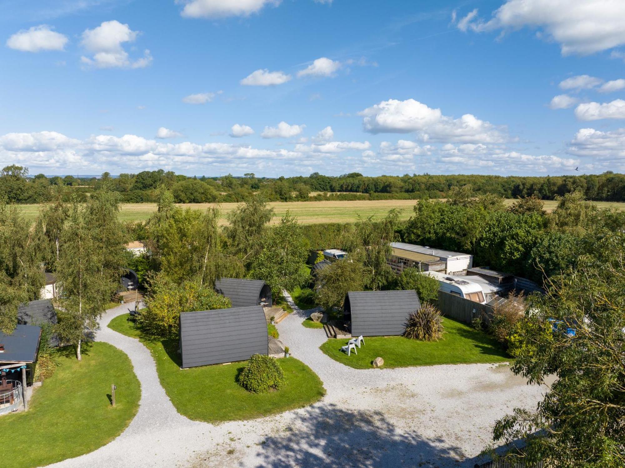 The Little Hide - Adult Only Camping Pods Wigginton  Εξωτερικό φωτογραφία